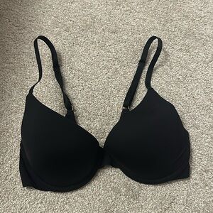 BNOWT aerie real me full coverage light push up bra black